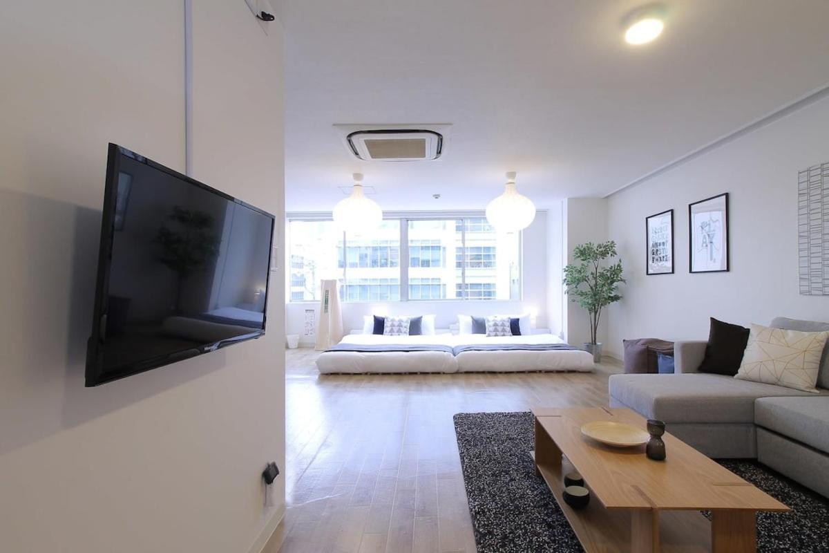 Bhotel Nikke - 2Br Apt For 10Ppl Near Hondori Shopping Hiroshima Buitenkant foto